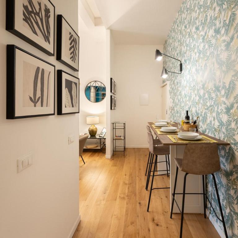 Via dei Pepi 3 - Florence Charming Apartments - Chic retreat Apartment a few steps from Santa Croce Square - Appartamento con 3 Camere da Letto - 34