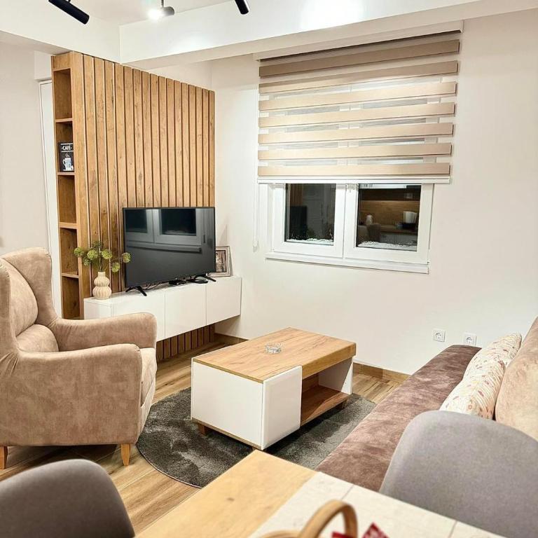 Hillbilly 6 - One-Bedroom Apartment - 15