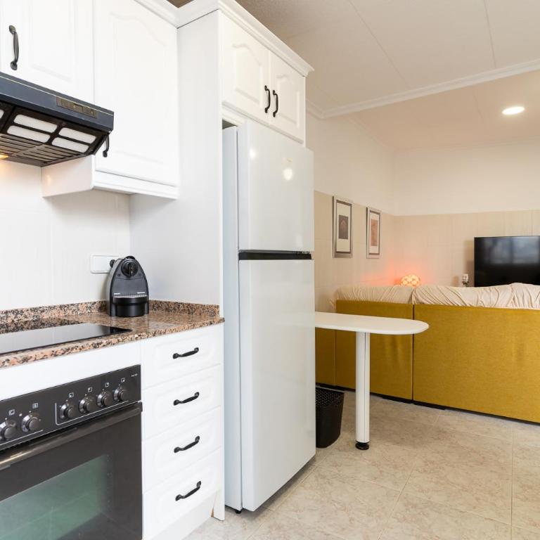 rentafive - Casa - Terraza - 4 min playa - Apartamento - 4