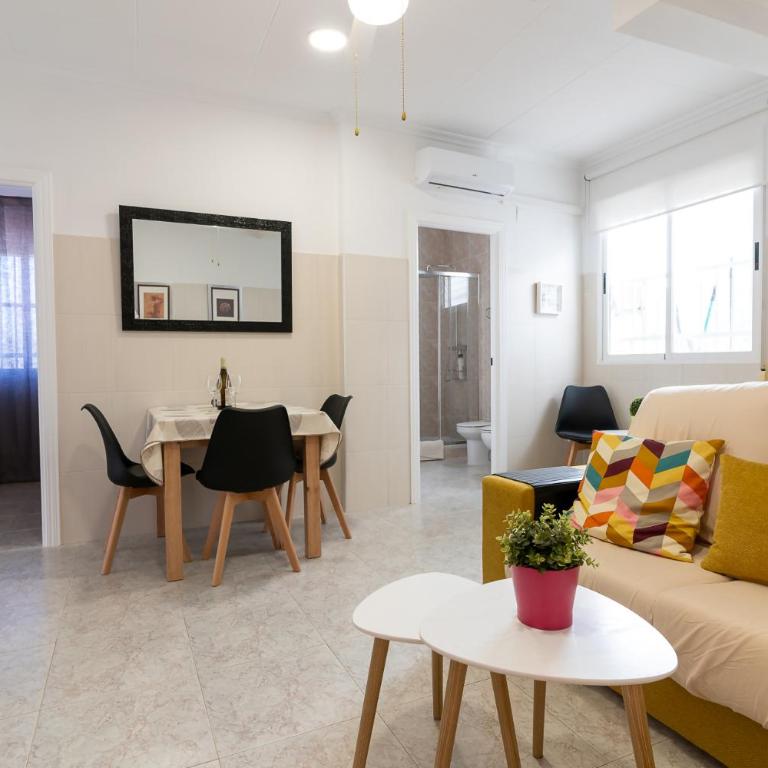 rentafive - Casa - Terraza - 4 min playa - Apartamento - 6
