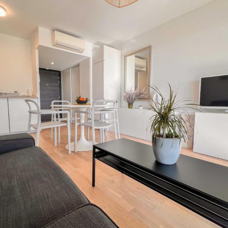 Ornella - Terrace Wifi Cozy - by TGB - Appartement 1 Chambre - 1