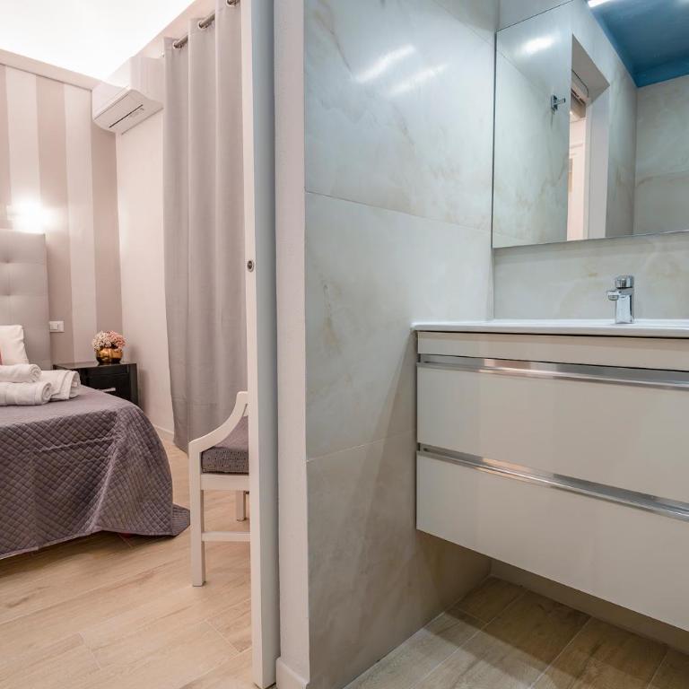 Scic House - Comfort Quadruple Room - 5