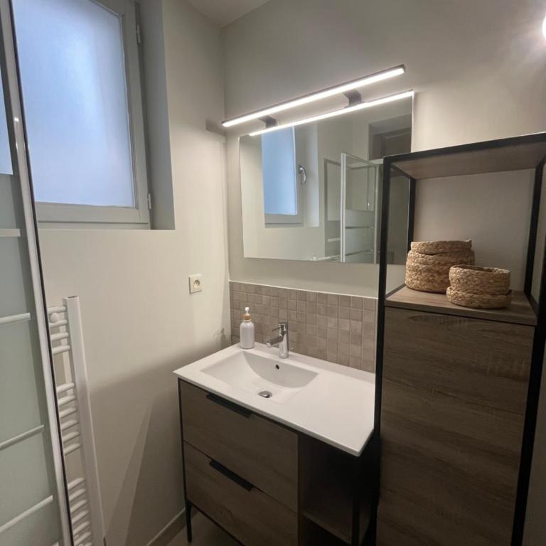 Joli Duplex Centre Montpellier - Maconciergerie34 - Appartement 1 Chambre - 9