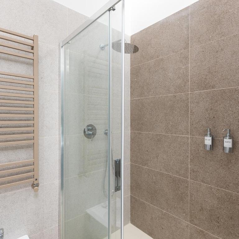 ARIOSTO'S Luxury Rooms - Camera Tripla Luxury - 9