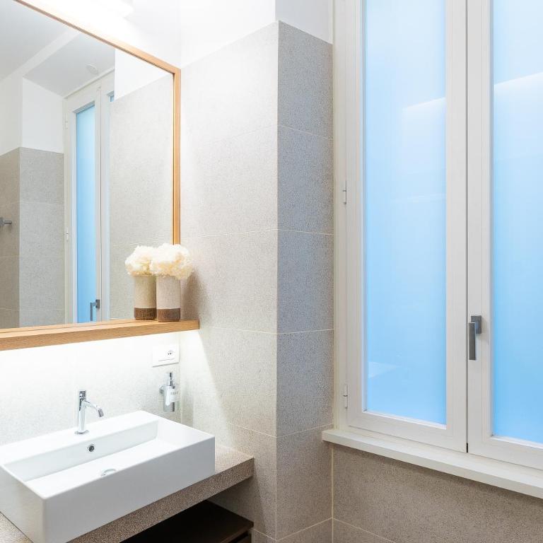 ARIOSTO'S Luxury Rooms - Camera Tripla Comfort - 12