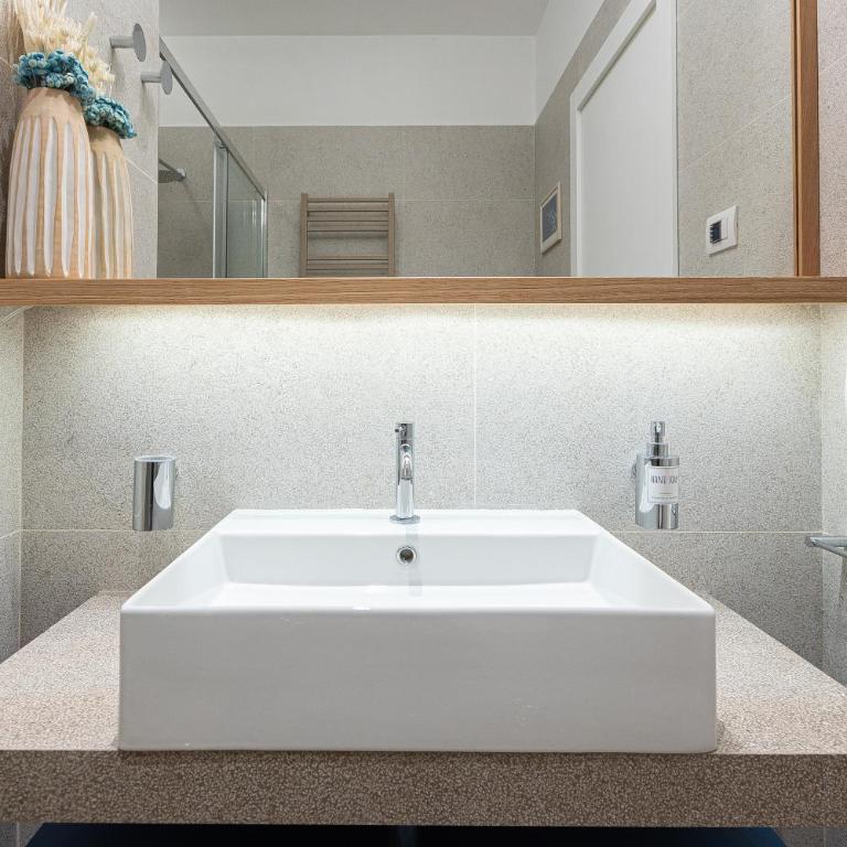ARIOSTO'S Luxury Rooms - Camera Tripla Luxury - 22