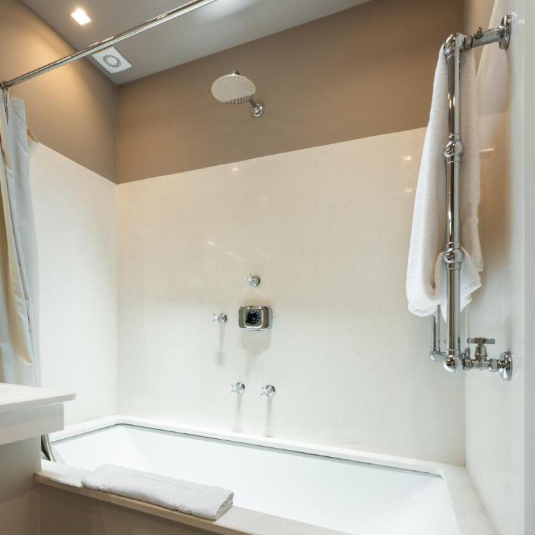 Via del Campuccio, 72 - 300 sqm Luxurious with Parking and Private Terrace - Florence Charming Apartments - Appartamento - 60