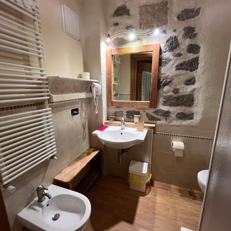 Castel Madonna - Appartamento Standard con 2 Camere da Letto - 5