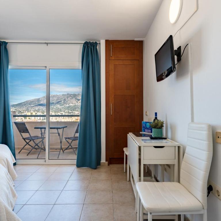Malagasuite Skyline Fuengirola Apartaments - Apartamento con vistas y balcón - 4