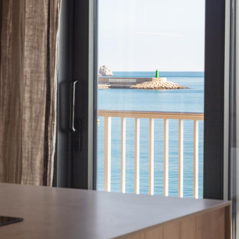 Puerto Marina - Apartamento de 2 dormitorios con vistas al mar - 3