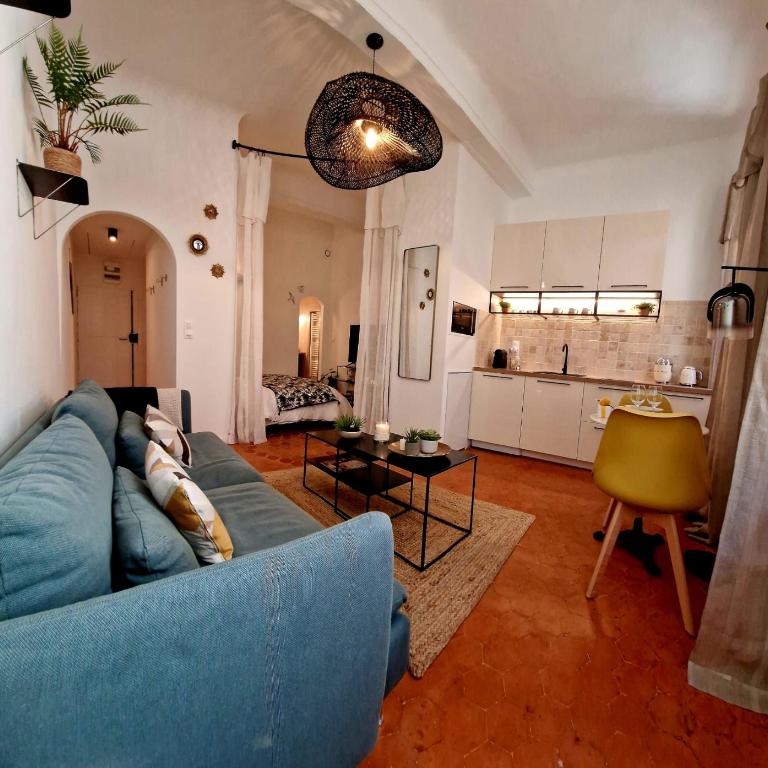 Appartement Cosy Hyper Centre Climatisé - Rue Bédarrides - Apartment mit 1 Schlafzimmer - 1