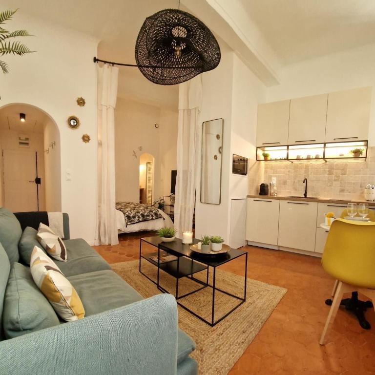 Appartement Cosy Hyper Centre Climatisé - Rue Bédarrides - Apartment mit 1 Schlafzimmer - 9