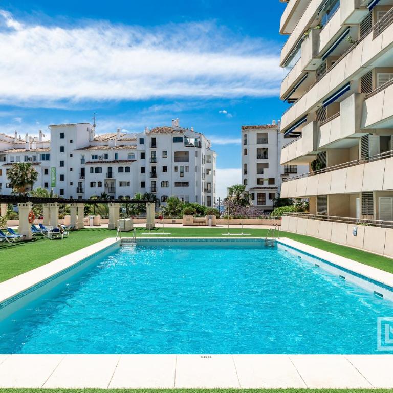 LetsMarbella - Grand 3BR Corner APT - Marina Banus - Apartamento de 3 dormitorios - 24