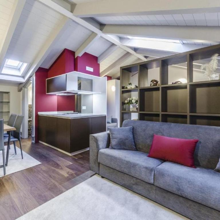 Luxury Apartment Venice - Deluxe One-Bedroom Apartment - 2