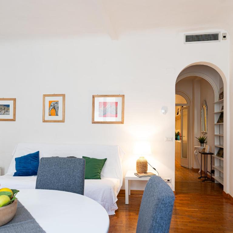 Sprone 13 - Appartamento con 1 Camera da Letto - 2