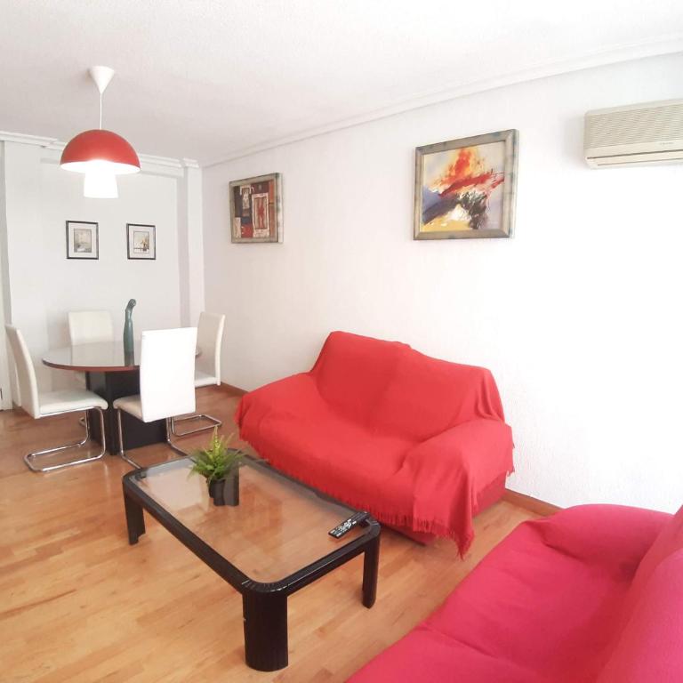 Apartamento Cerca Estacion de Bus - Apartamento de 3 dormitorios - 1