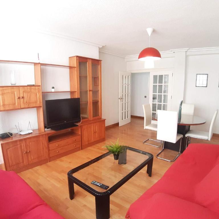 Apartamento Cerca Estacion de Bus - Apartamento de 3 dormitorios - 11