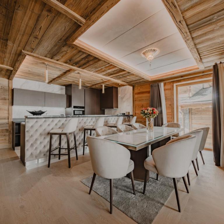 Ultima Hotel Courchevel - Signature Residence with Four Bedrooms - 10