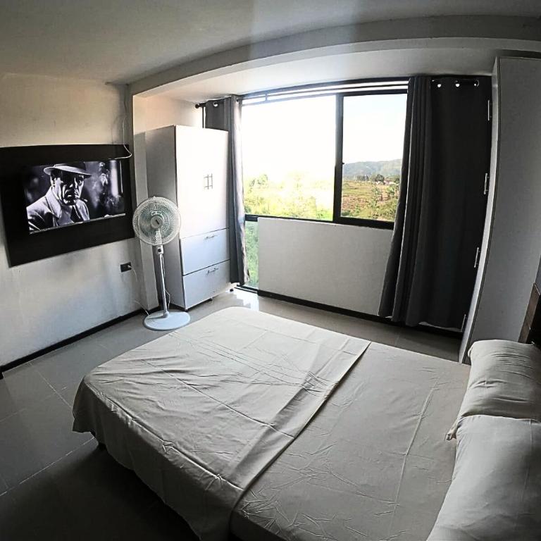 Hermoso Aparta-estudio Full equipado! - One-Bedroom Apartment - 4