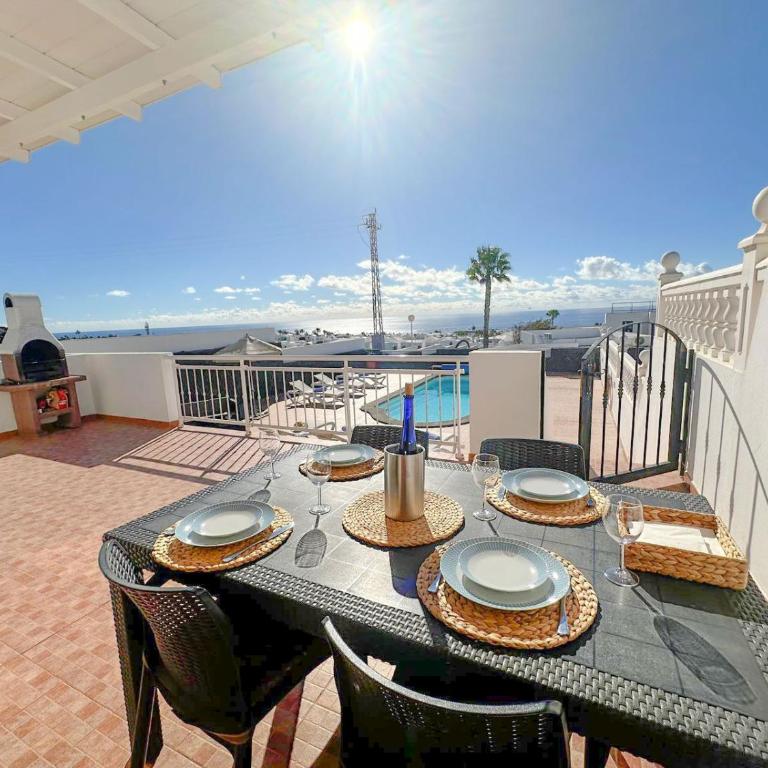 Villa Siempre Mar - Three-Bedroom Villa - 8