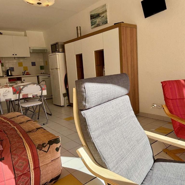 Appartement 2 pièces - 6 personnes AR070-136 - Appartamento - 5