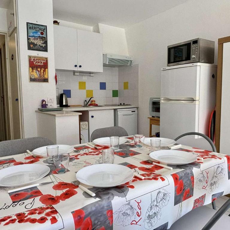 Appartement 2 pièces - 6 personnes AR070-136 - Appartamento - 8