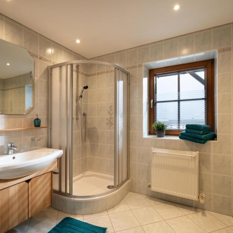 Ferienwohnung Mittendrin - Apartment mit 2 Schlafzimmern - 11