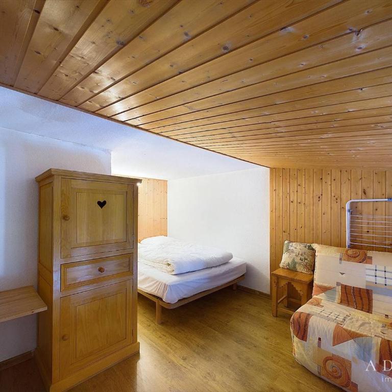 Studio mezzanine cosy, 4/5 pers, à 80m des pistes, balcon, TV/DVD, kichenette équipée - FR-1-398-553 - Studio - 6