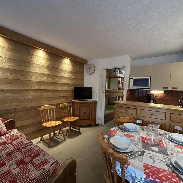 Studio en RdC avec terrasse, jardin et parking, Montgenèvre - FR-1-330D-58 - Appartement (4 Adultes) - 1