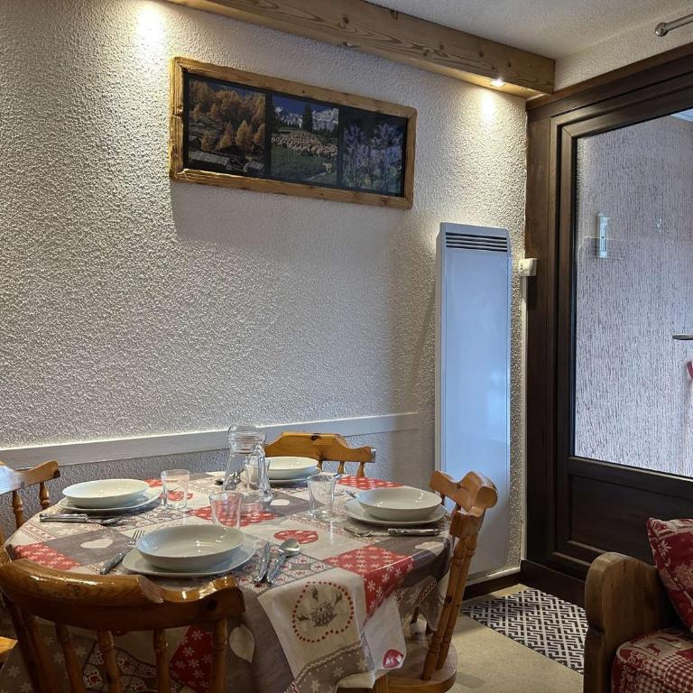 Studio en RdC avec terrasse, jardin et parking, Montgenèvre - FR-1-330D-58 - Appartement (4 Adultes) - 9