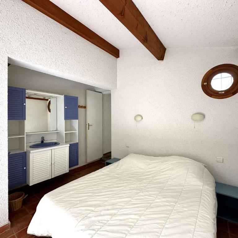 La Courtade, Maison pour 7 personnes dans domaine privé avec piscine à La Londe-Les-Maures - Villa mit 3 Schlafzimmern - 15