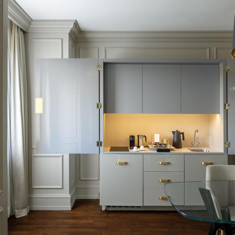 Portrait Firenze - Lungarno Collection - Portrait Suite with River View - 6