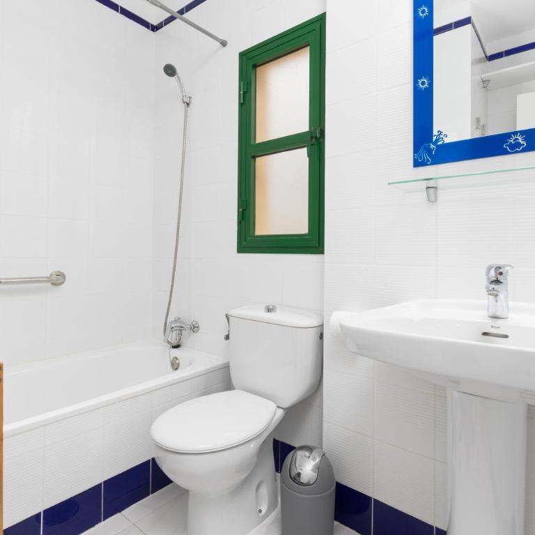 Home2Book Charming Duplex, Terrace & Pool, Caleta - One-Bedroom Apartment - 19