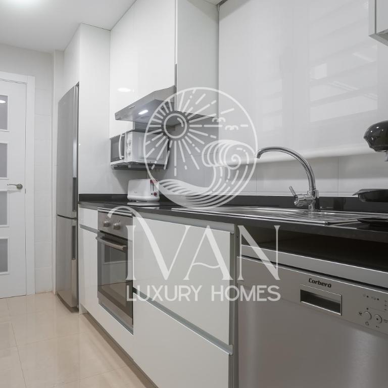Casa Siesta Ivan Luxury Homes 11ªPlta Sur 1ªLinea - Apartamento de 2 dormitorios - 13