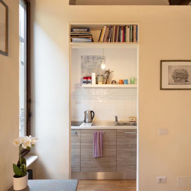 Via Benedetta, 13 - Florence Charming Apartments - Florentine Gem Steps from Station - Prime Spot! - Appartamento con 1 Camera da Letto - 17
