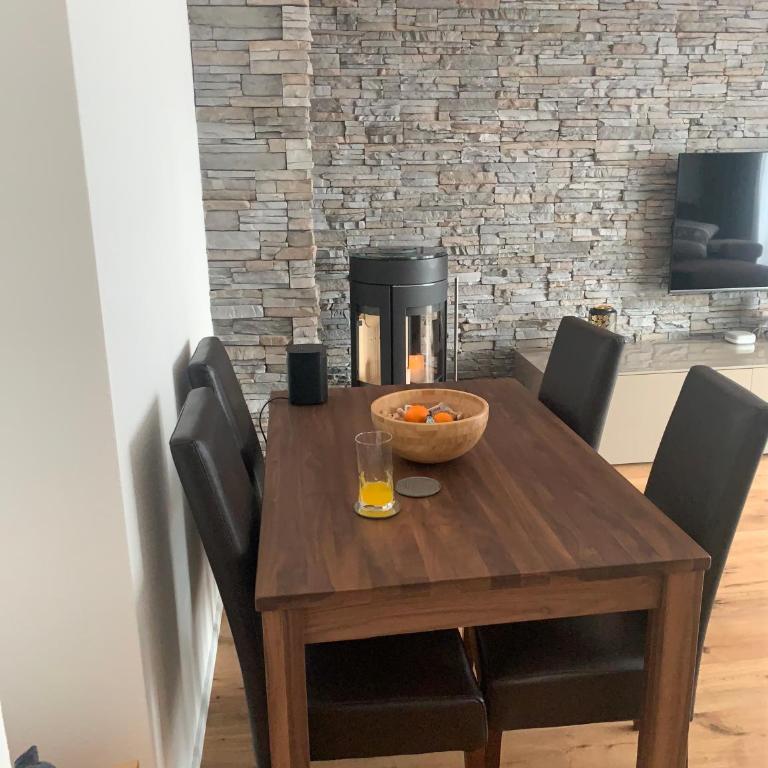 WEF 2027 Ferienwohnung, 3 Minuten Fussweg zum Kongresshaus, geeignet für 2 Personen - Apartment mit Balkon - 10