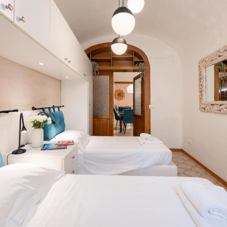 Via Sant'Egidio, 3 Florence - Spacious and bright Just 300mt from the Duomo - Appartamento con 2 Camere da Letto - 32