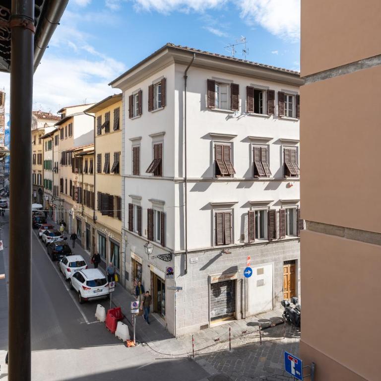 Via Santa Reparata, 1 - 2nd floor - Stunning and Spacious 10 min to Historic Center - Appartamento con 2 Camere da Letto - 36