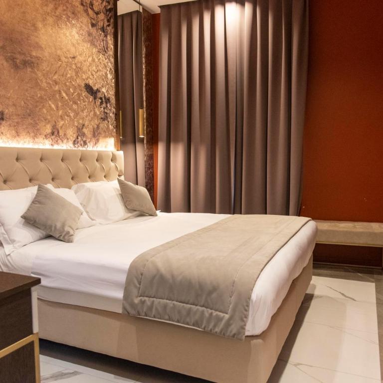 Adelaide Suite Dreams - Camera Deluxe - 2