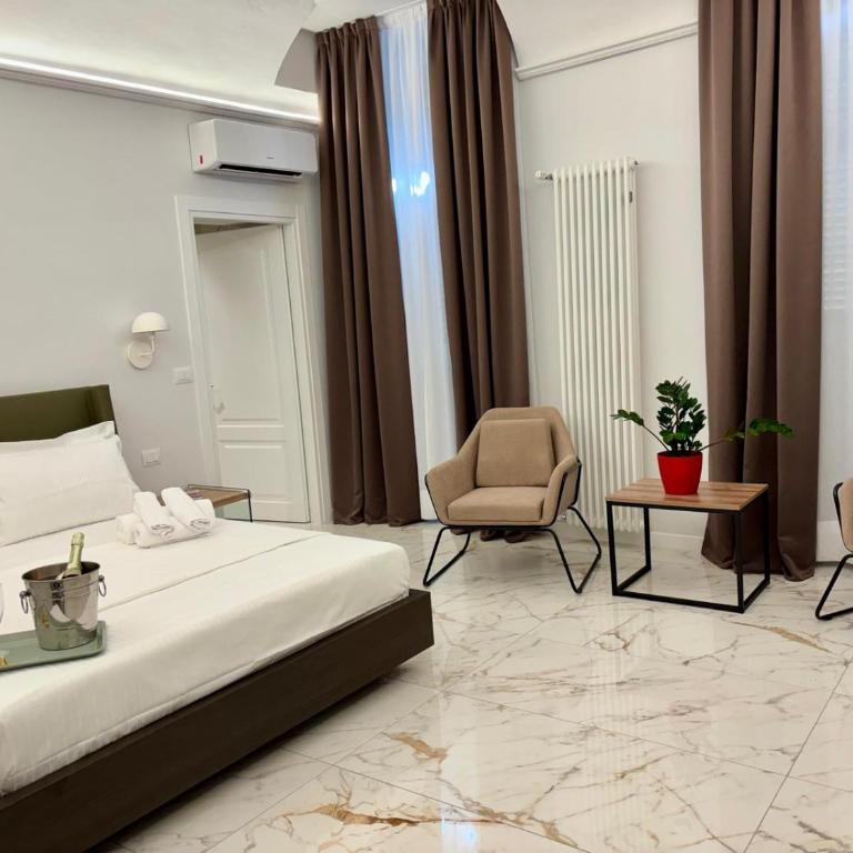 Torino Holiday Home - Deluxe Double Room - 2