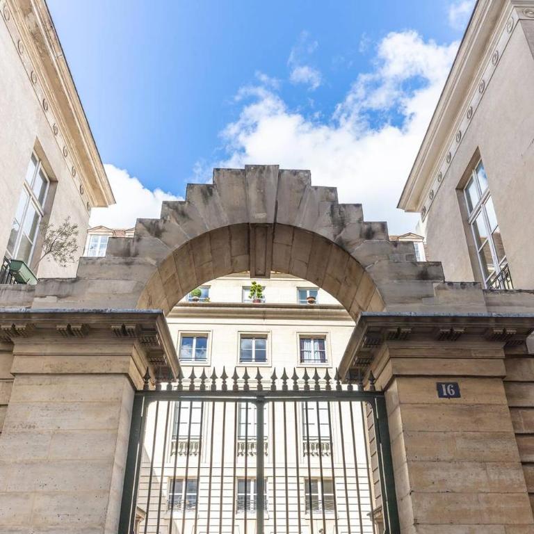 Home in Paris Marais Elegant Flat in Old Paris - Appartement 1 Chambre - 14