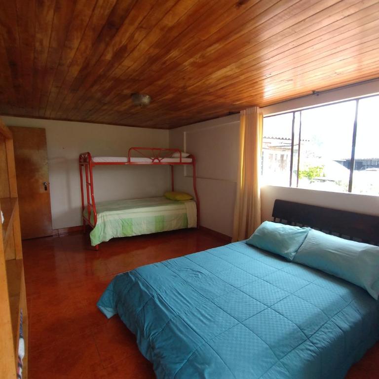 Hotel Rural Don Quijote - Habitación Cuádruple Clásica - 1
