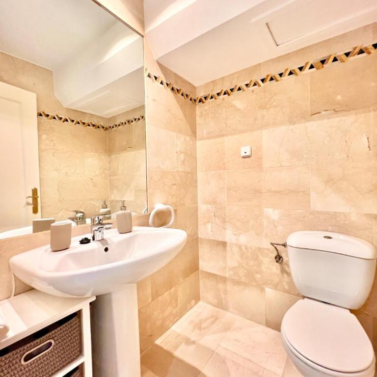 Gran apartamento en Magna Marbella - Apartamento de 2 dormitorios - 8