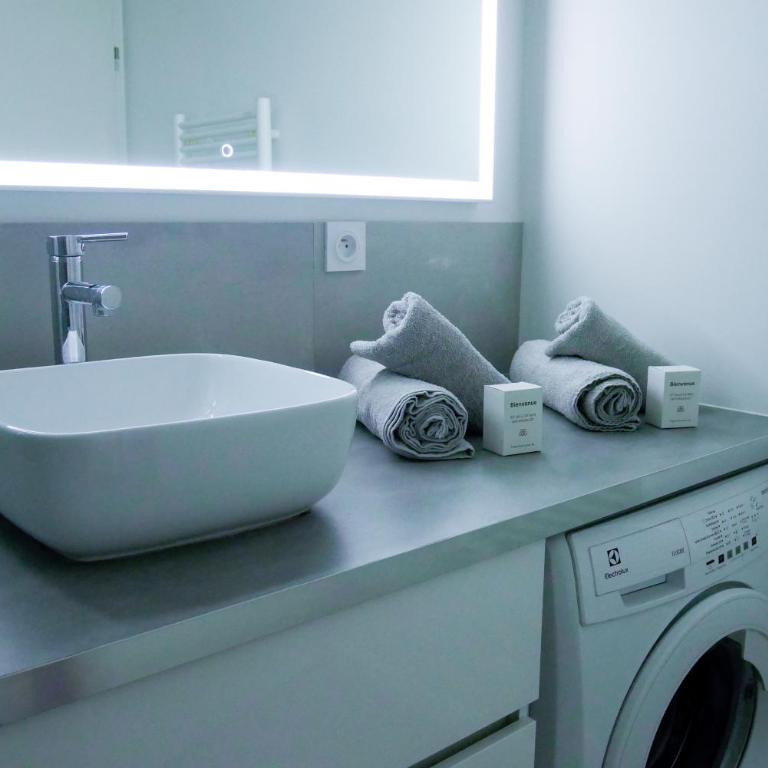 Sporting House - Appartamento con 2 Camere da Letto - 10