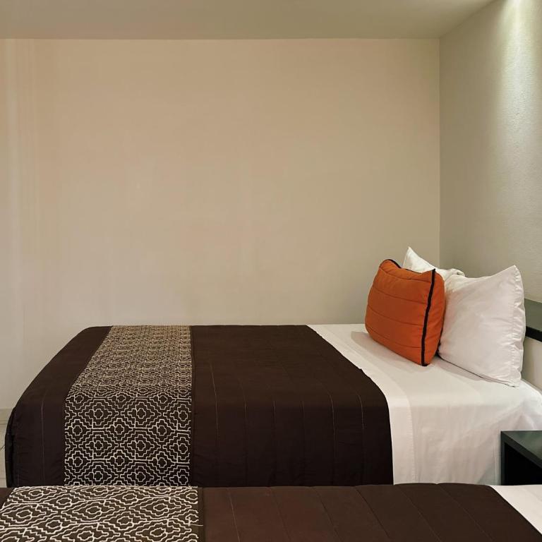 Hotel Mayis - Habitación Doble - 2 camas dobles - 19