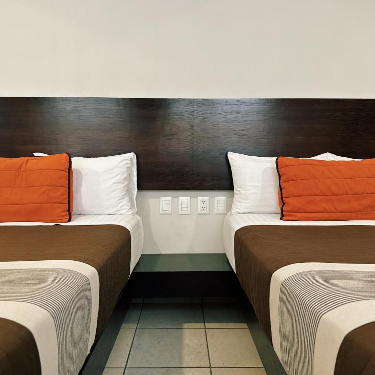 Hotel Mayis - Habitación Doble - 2 camas dobles - 8