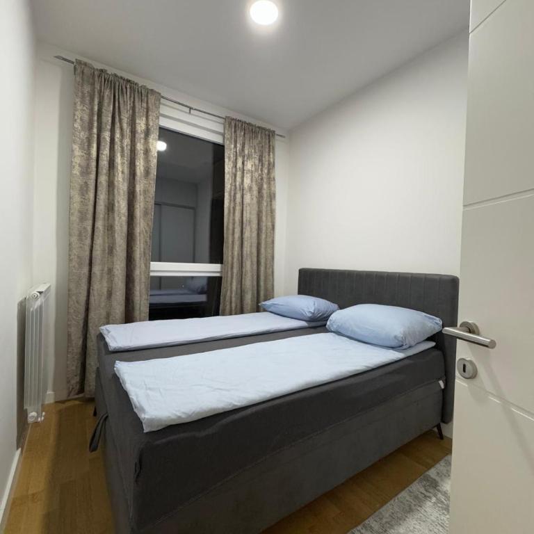 Apartman Bulevar Una - One-Bedroom Apartment - 12