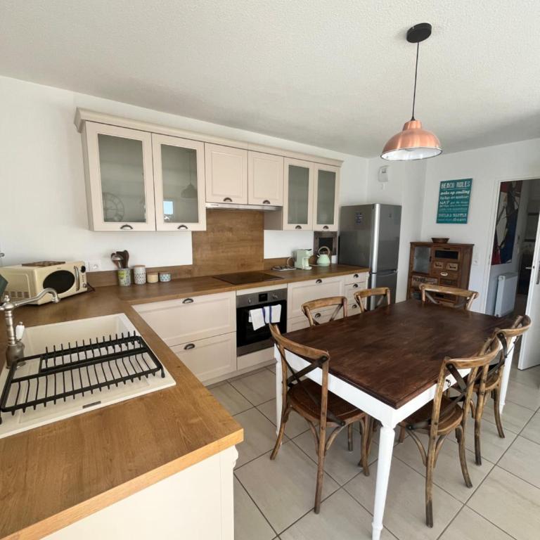 Sweet & Charm for this cozy appt in Saint-Julien - Appartement 2 Chambres - 6