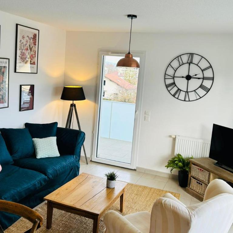 Sweet & Charm for this cozy appt in Saint-Julien - Appartement 2 Chambres - 25