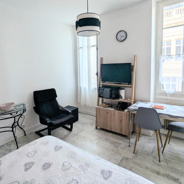 La Villa Oscar en plein cœur de ville - Estudio con balcón - 4